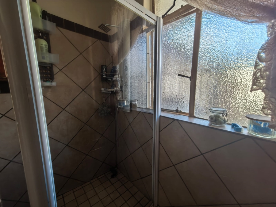 4 Bedroom Property for Sale in Parys Free State